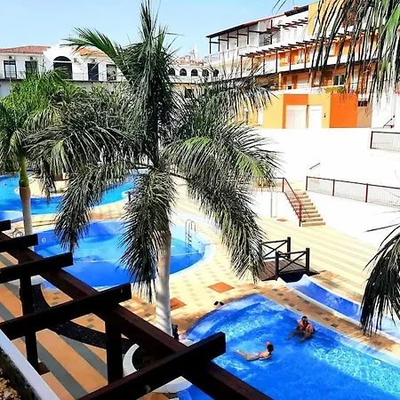 Classic Style With Pools Апартаменты