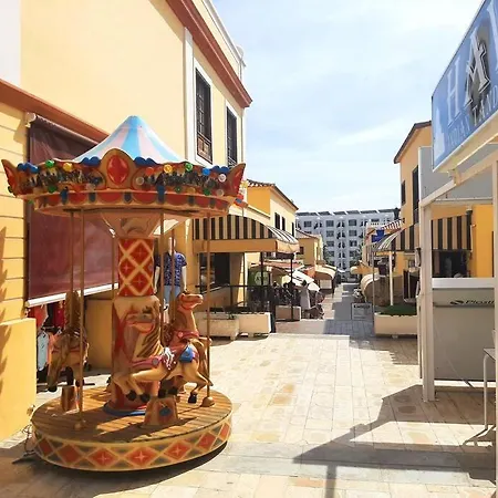 Classic Style With Pools Διαμέρισμα
